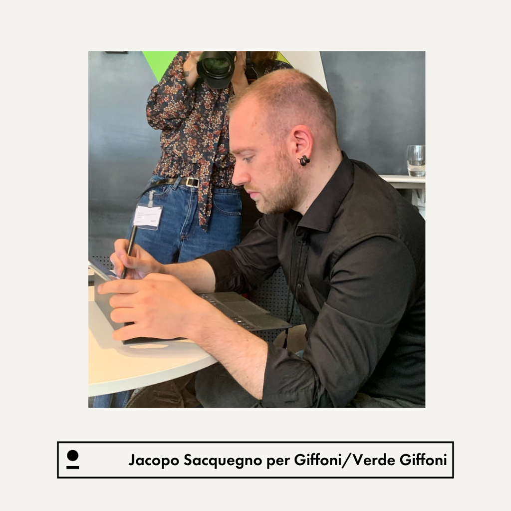 foto-jacopo-sacquegno-che-crea-infografiche-allo-speech-giffoni
